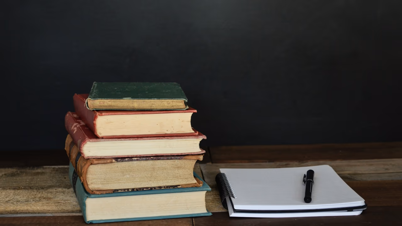 Jak wybrać szkolenia IT dla pracowników – przewodnik